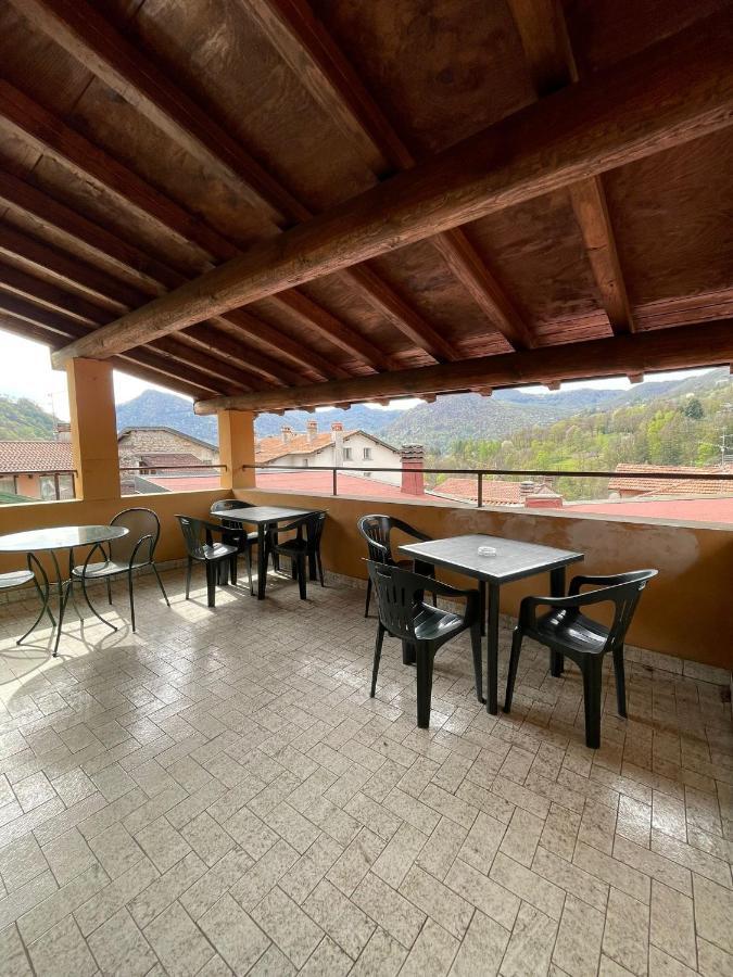 B&B Michelina Castiglione dʼIntelvi Exteriör bild